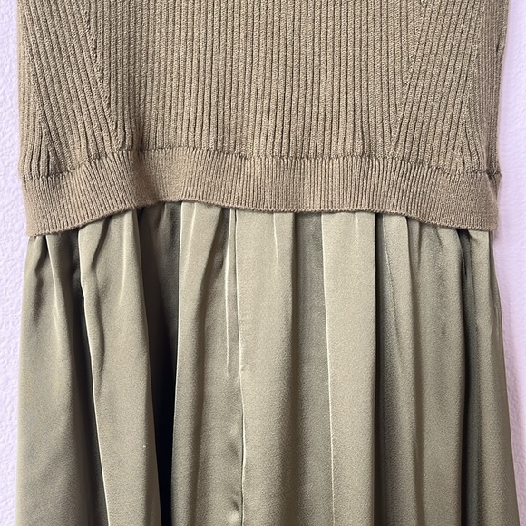 Taylor size small moss green maxi dress w/ stretchy sleeveless top, silky bottom - Picture 16 of 16